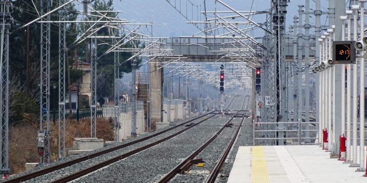 5,94 εκατ. θα λάβει ΟΣΕ τη διετία 2024-2025 για τη συντήρηση της γραμμής στη Λάρισα