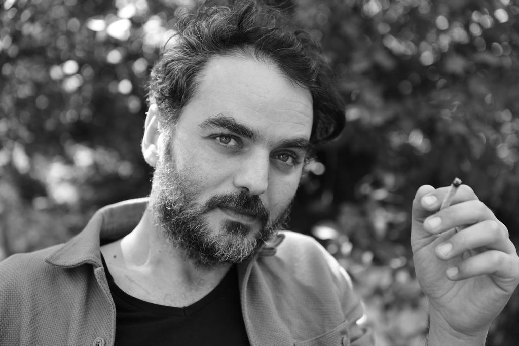 Παρουσιάζονται στη Λάρισα τα “Αναχώματα” του Ευθύμη Λέντζα