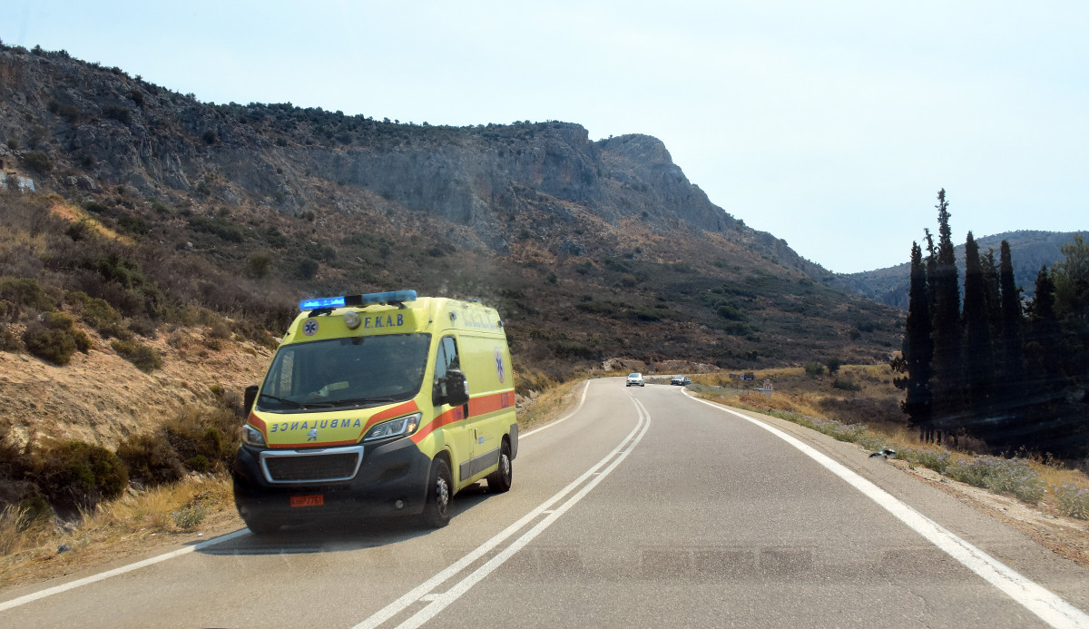 Στο ΠΓΝΛ μεταφέρθηκε ο άνδρας που τραυματίστηκε στο φαράγγι της Καλυψούς