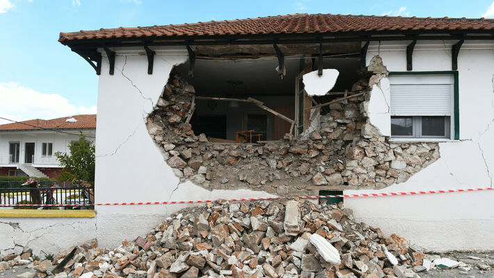 ΚΚΕ: Να αποκατασταθούν οι ζημιές των σεισμοπαθών πληγέντων του Δήμου Τυρνάβου