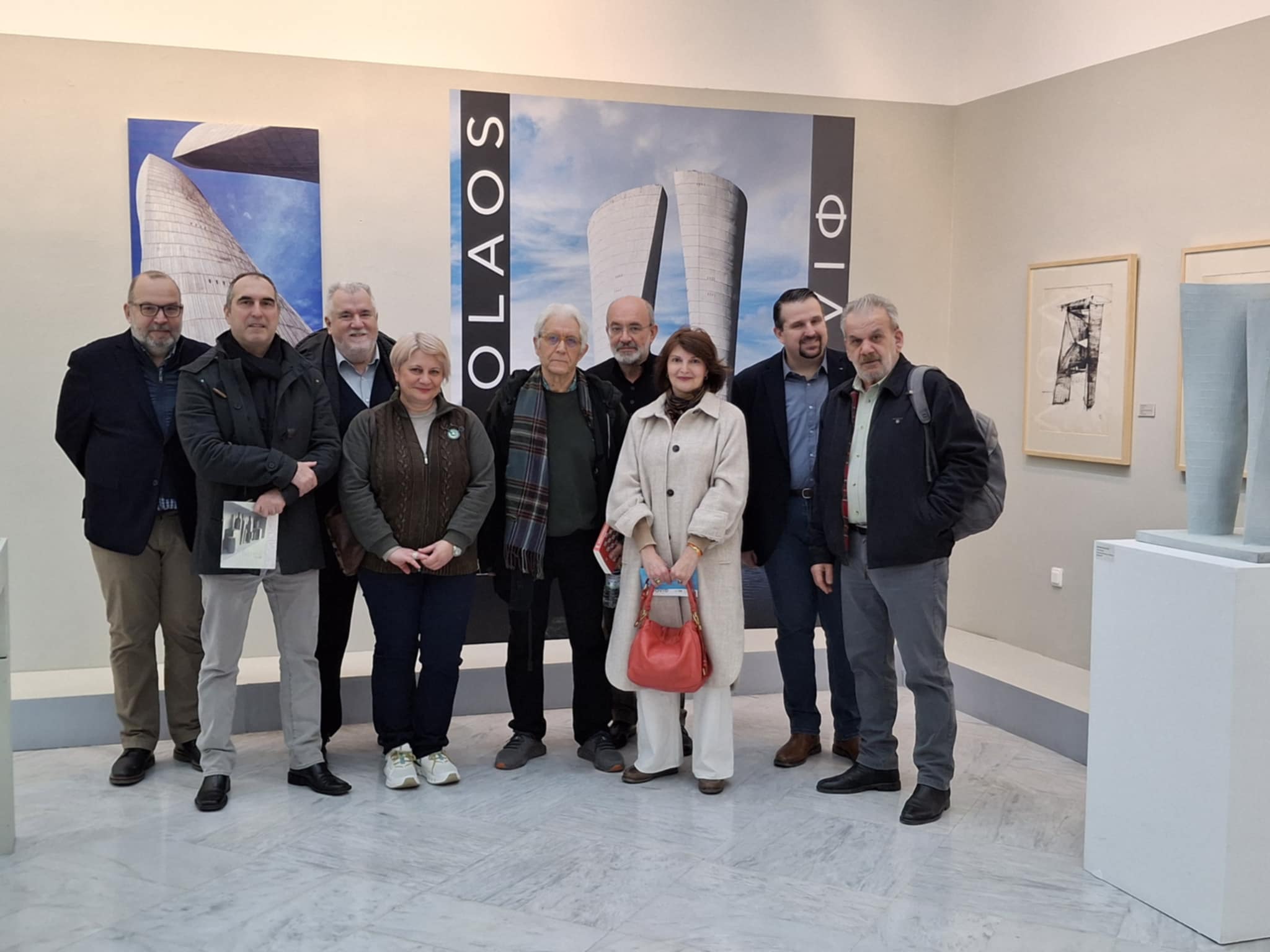 Δημοσιογράφοι ξεναγήθηκαν στην έκθεση έργων του Φιλόλαου