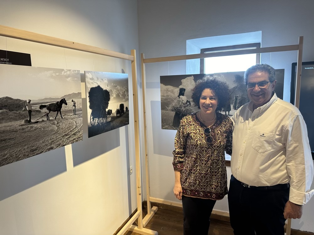 Φάρσαλα: Εγκαινιάστηκε η έκθεση φωτογραφίας του Λαρισαίου φωτογράφου Τάκη Τλούπα