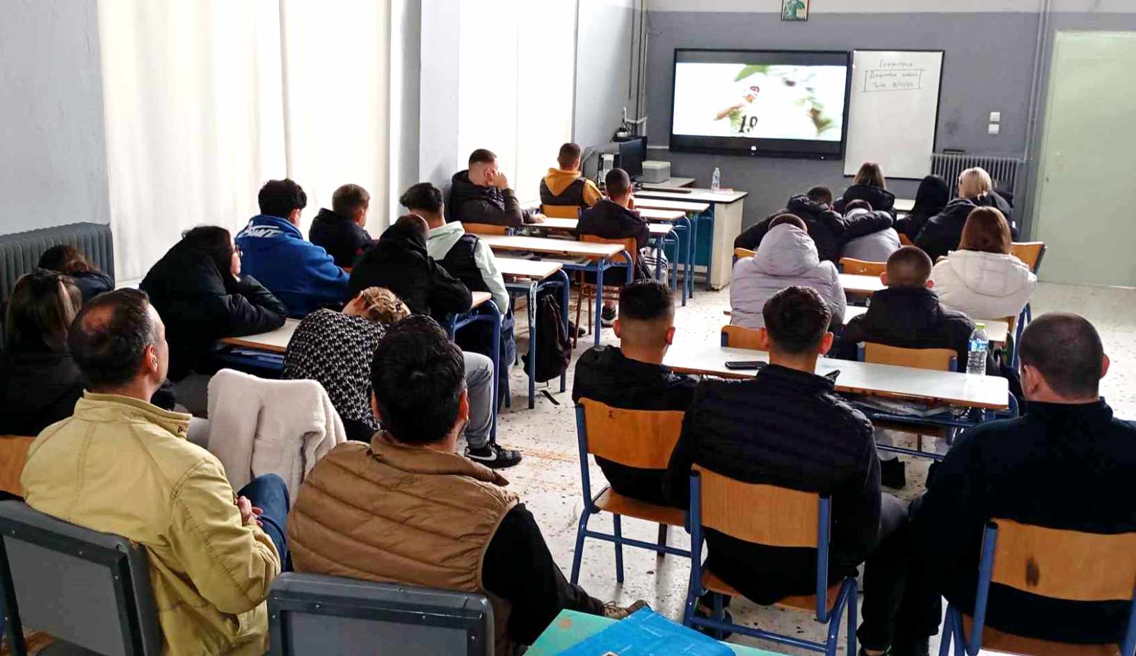 Η Πανελλήνια Σχολική Ημέρα Φιλοζωίας στο ΕΠΑΛ Τυρνάβου