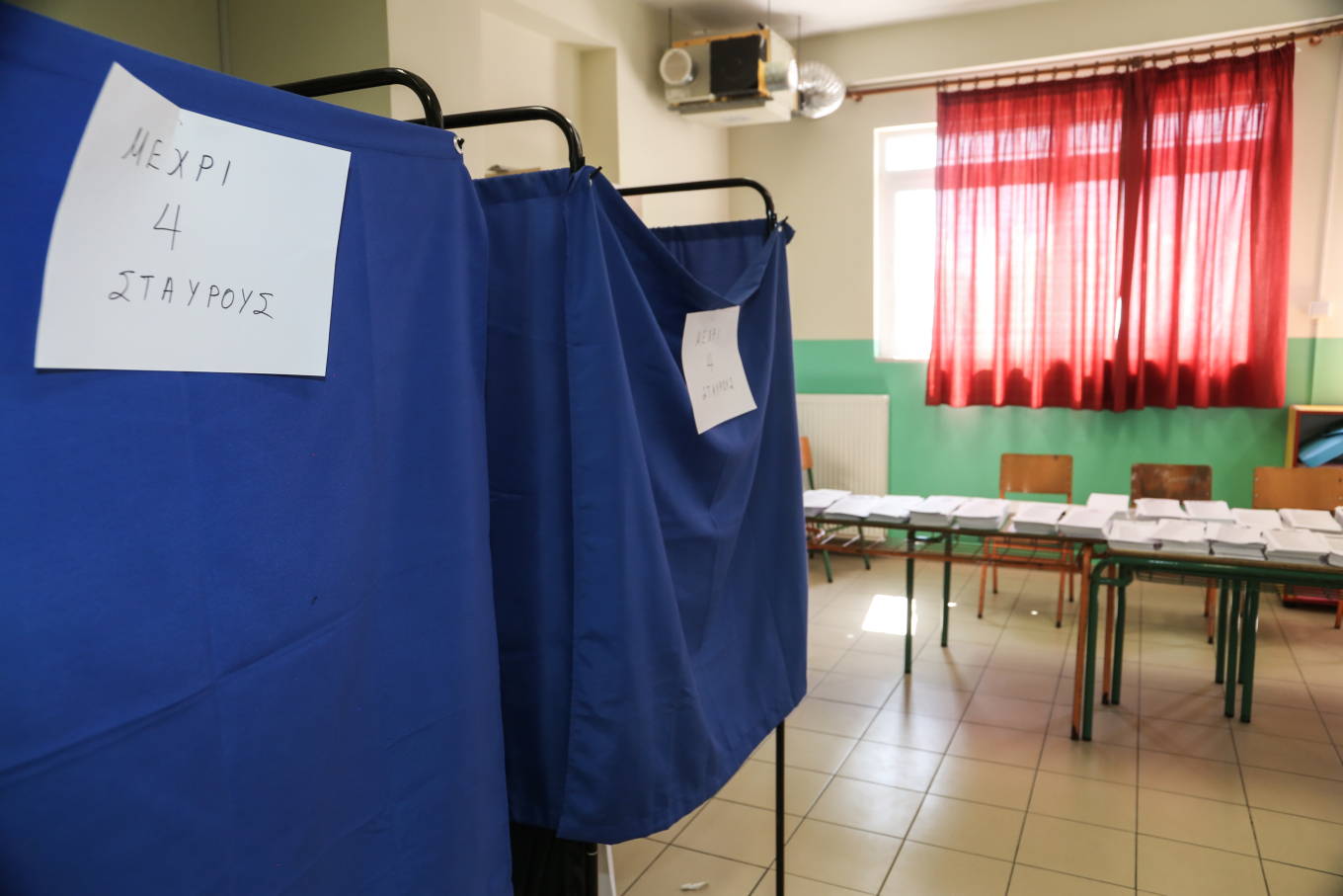 Tελικό exit poll: Από 27% έως 31% η ΝΔ, από 13,8% έως 17,2% ο ΣΥΡΙΖΑ