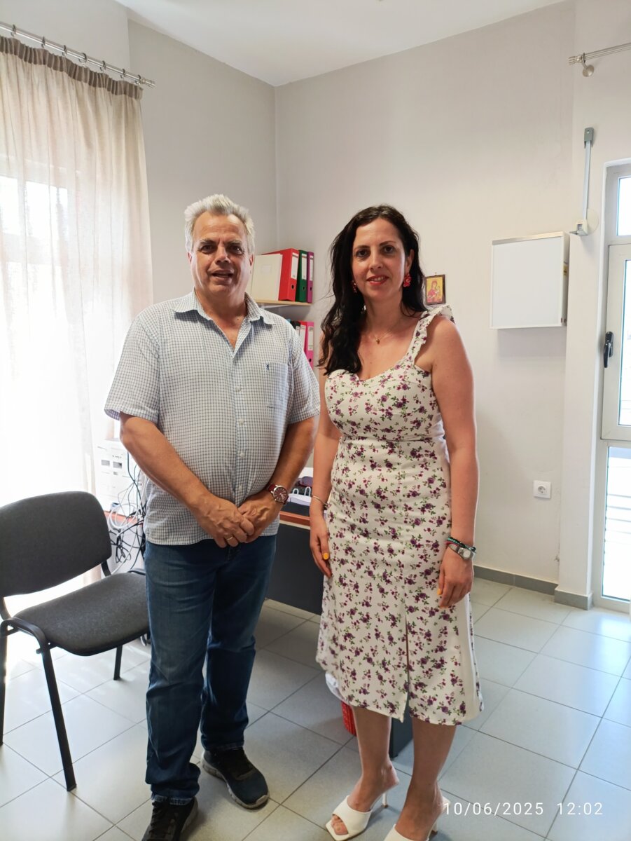 Δωρεά φαρμάκων από μαθητές του 4ου Γενικού Λυκείου Λάρισας 