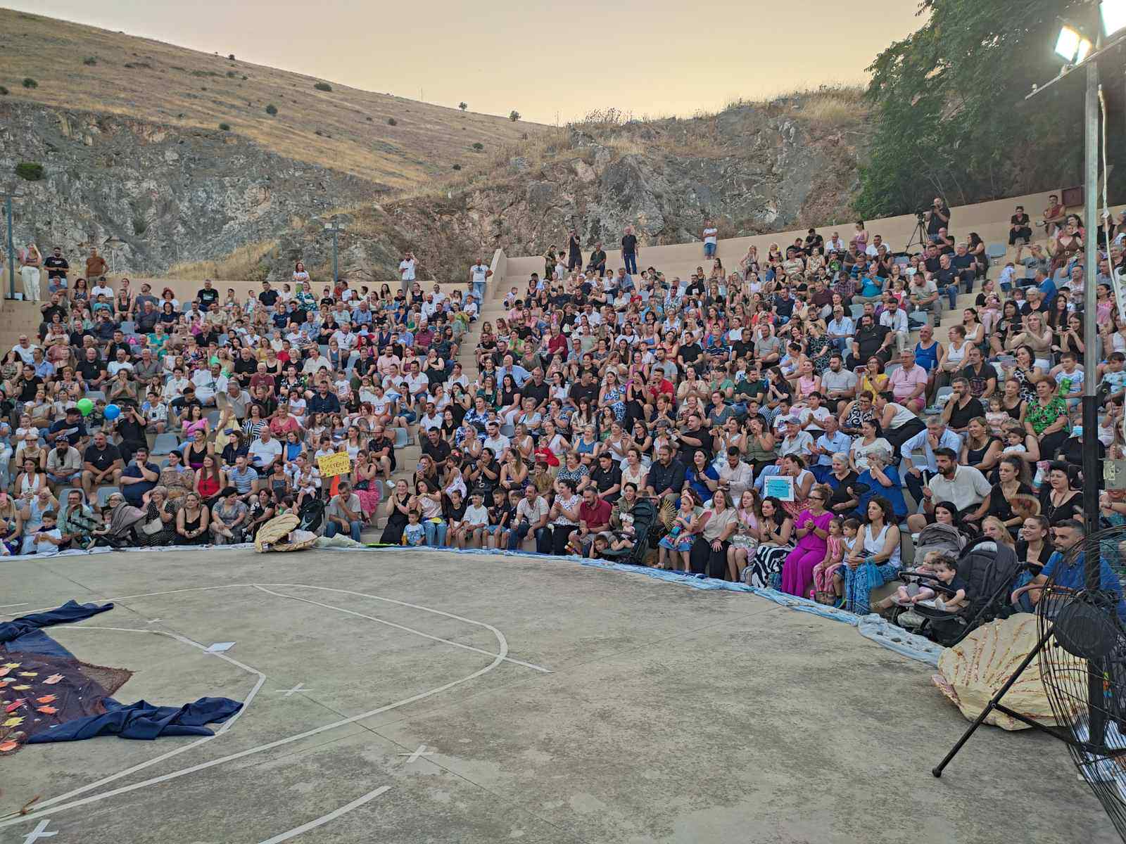 Η καλοκαιρινή γιορτή των παιδικών σταθμών του Δήμου Τυρνάβου 