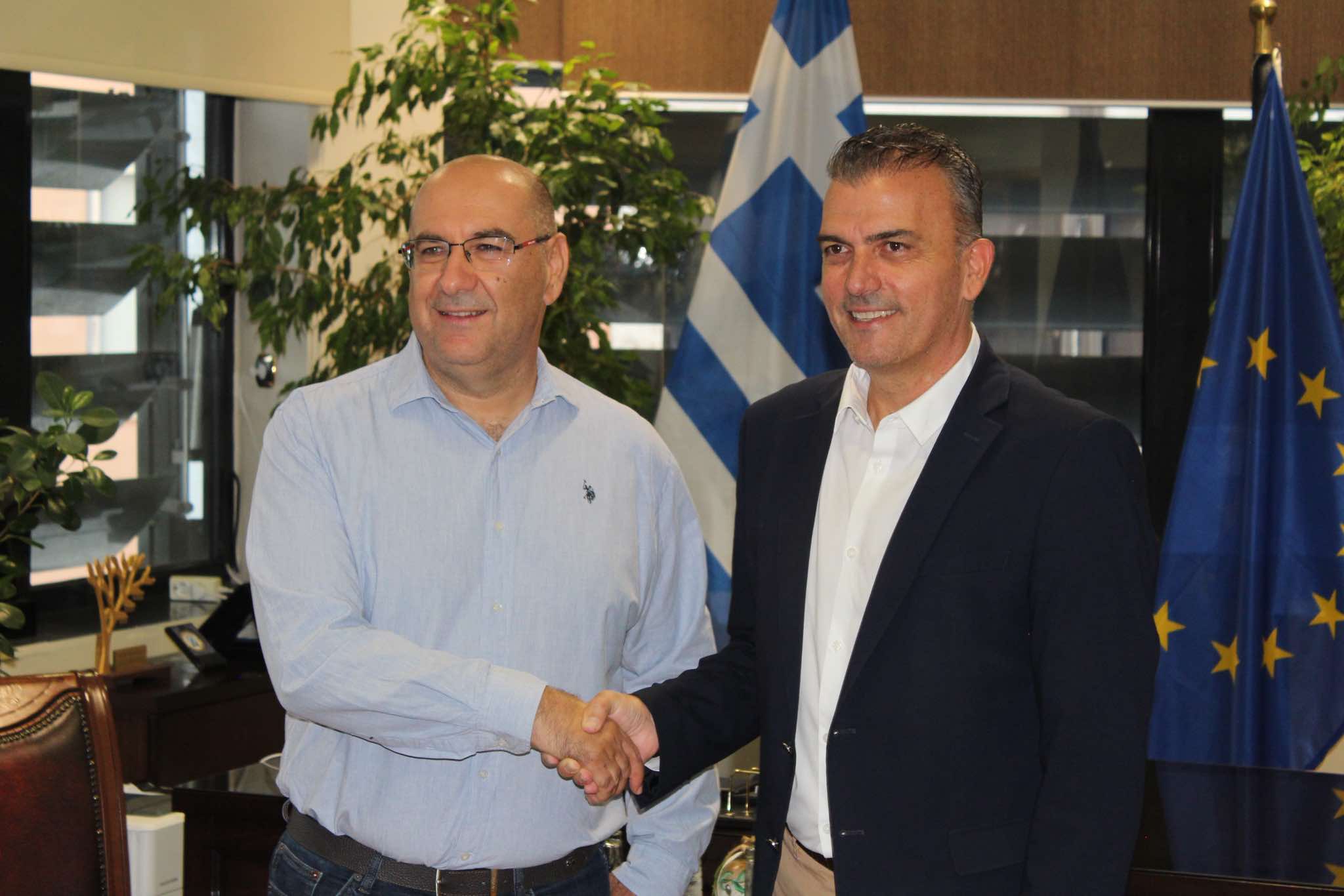 Στη Λάρισα αντιπροσωπεία από τον αδελφοποιημένο Δήμο Λάρνακας 