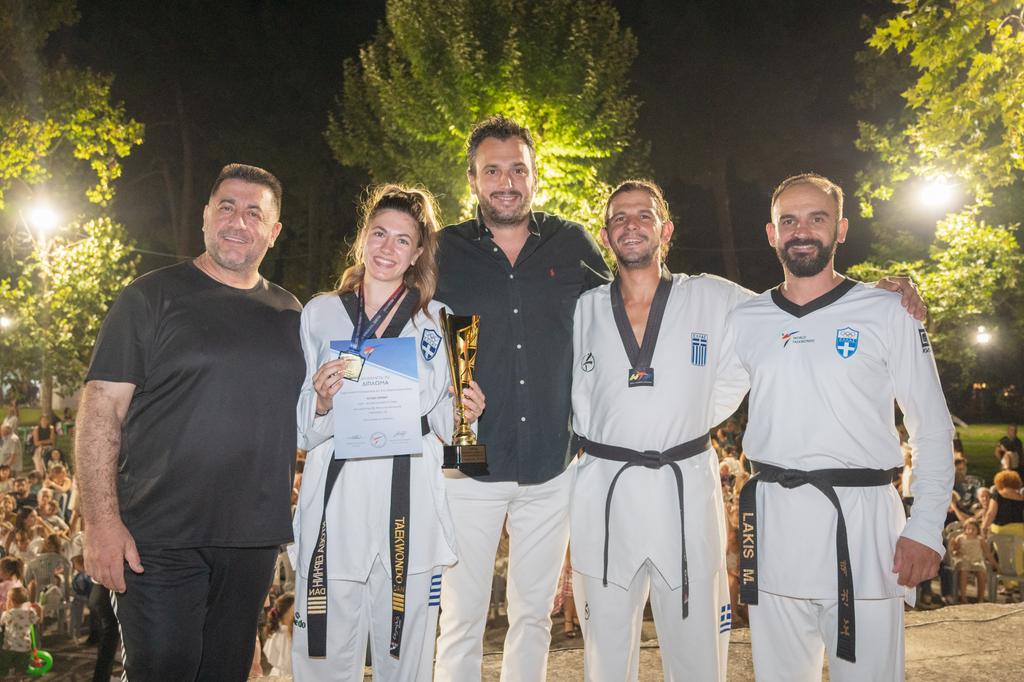 Χρυσό μετάλλιο για την Ειρήνη Ντόβα του Ταεκβοντό "ΕΥΖΗΝ" Αμπελώνα