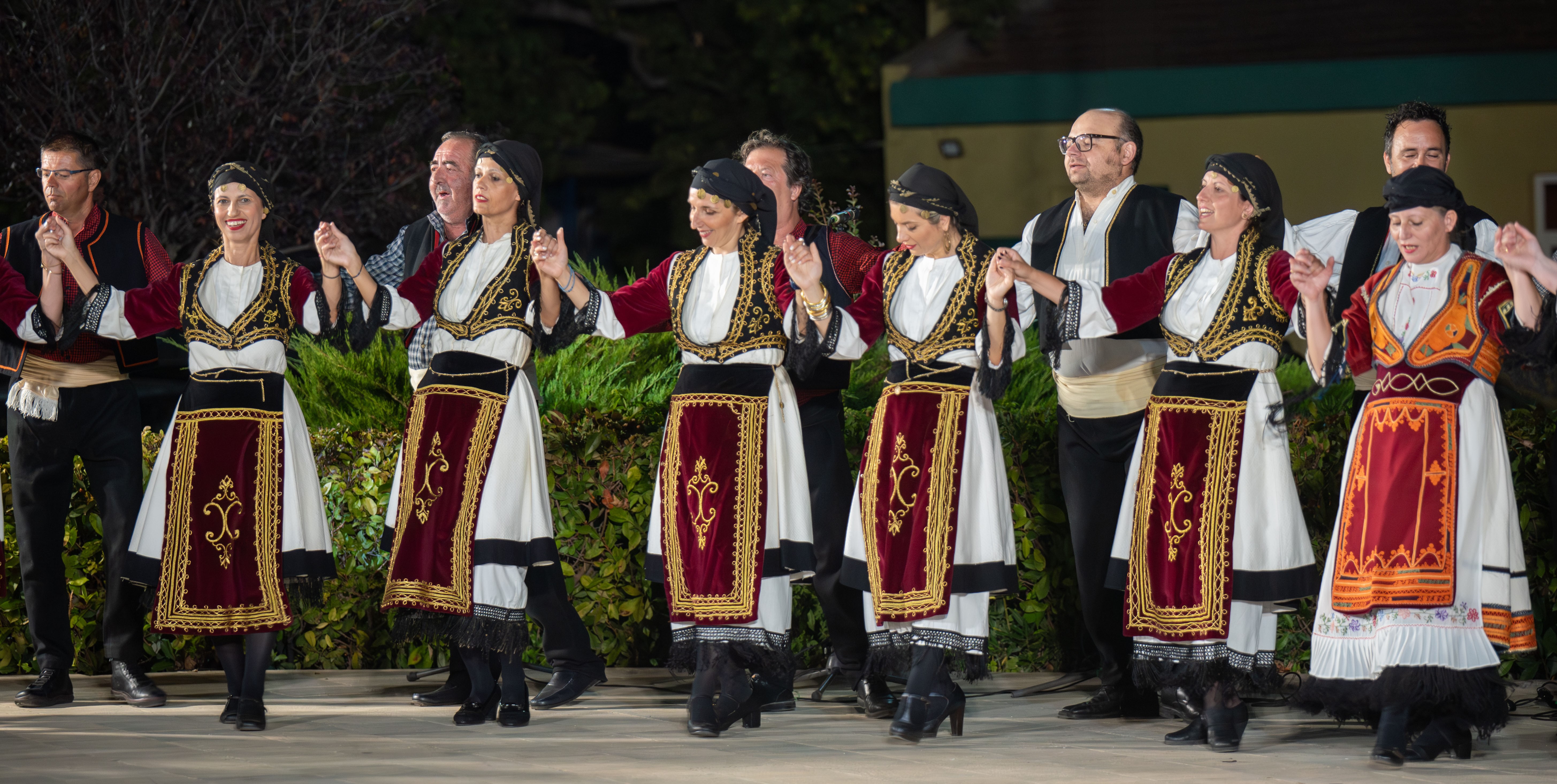 Γιορτάστηκαν στην πλατεία της Χάλκης τα "Ολυμπιονίκεια 2024"