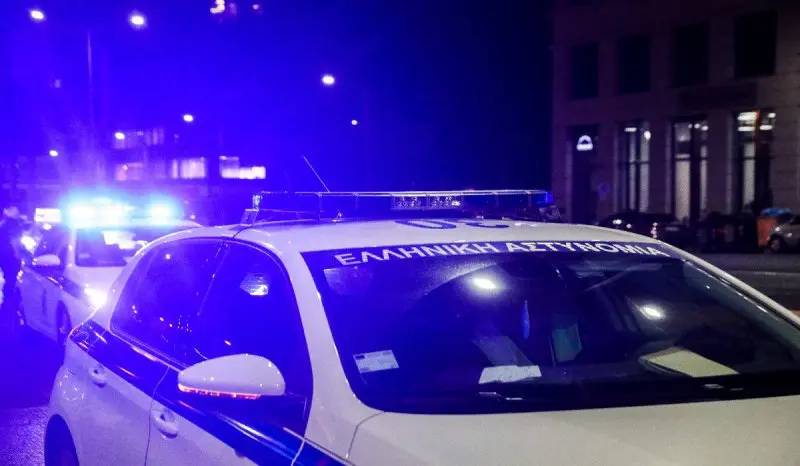 Oπαδικό επεισόδιο στον Βόλο: Κρανοφόροι έδειραν 18χρονο φοιτητή που φορούσε φανέλα της ΑΕΛ