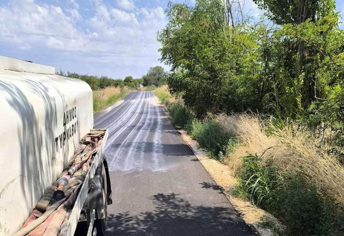 Προληπτικοί ψεκασμοί για την αντιμετώπιση της ευλογιάς στον Δήμο Τυρνάβου