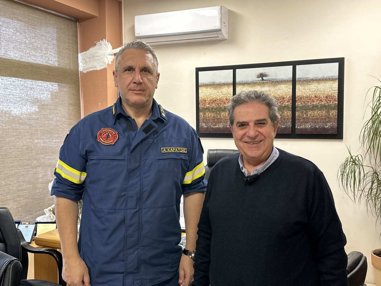 Στον Δήμαρχο Φαρσάλων ο νέος Διοικητής Πυροσβεστικών Υπηρεσιών Θεσσαλίας
