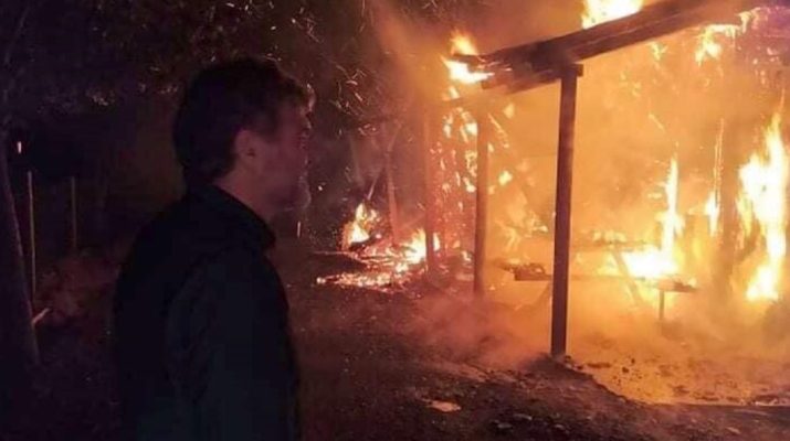 Καταστράφηκε από φωτιά ο ξύλινος ξενώνας της Μελιβοίας