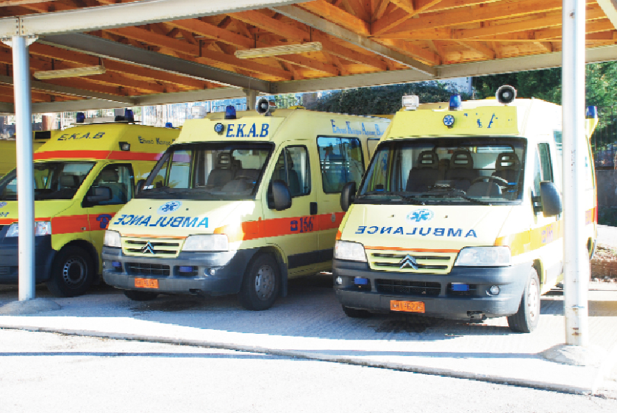 Ολοκληρώνεται ο σταθμός του ΕΚΑΒ στα Φάρσαλα, ενισχύεται και το Κέντρο Υγείας
