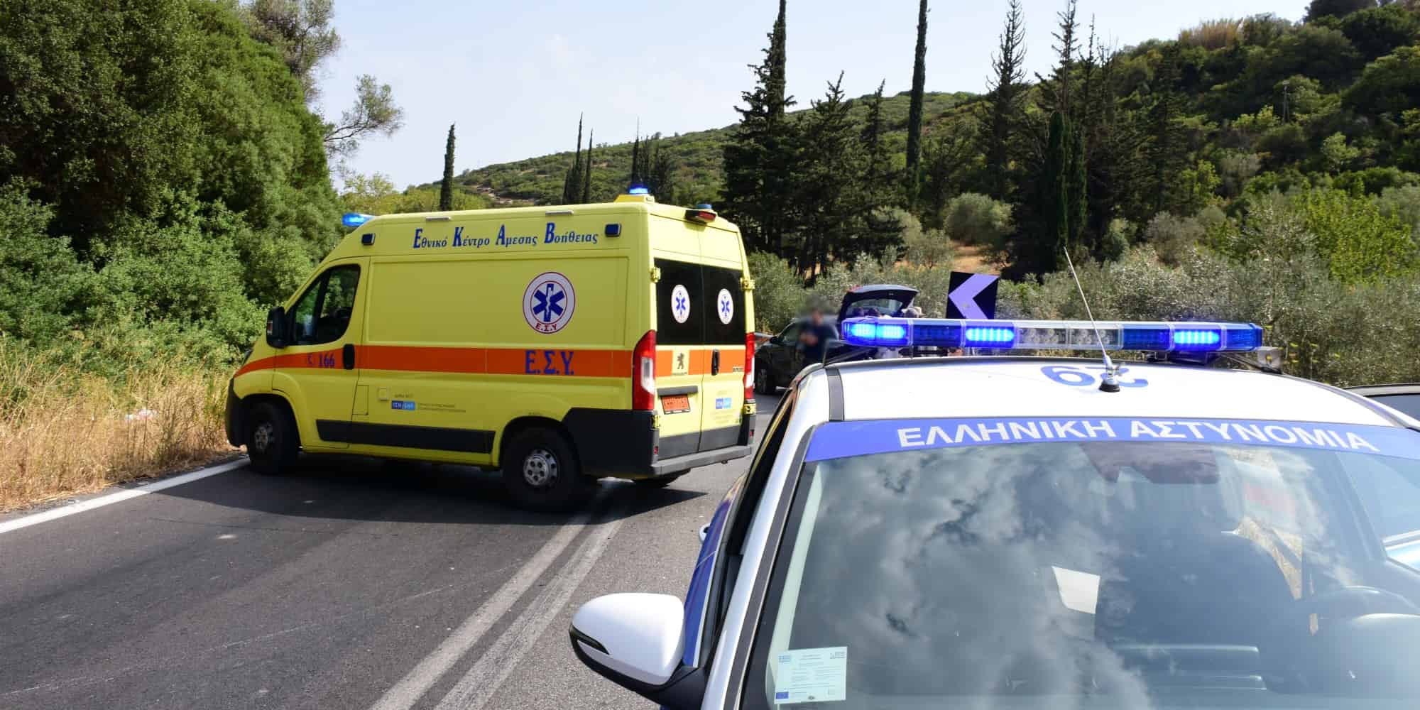 Σφοδρή σύγκρουση ΙΧ στη Λάρισα - Στο νοσοκομείο 25χρονος οδηγός 