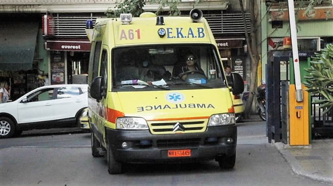 Τροχαίο στη Γυρτώνη με τραυματισμό 25χρονου – Μεταφέρθηκε στο νοσοκομείο 