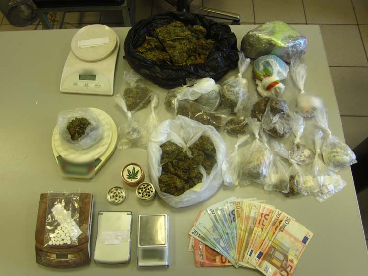 Συλλήψεις για κάνναβη και κοκαΐνη 