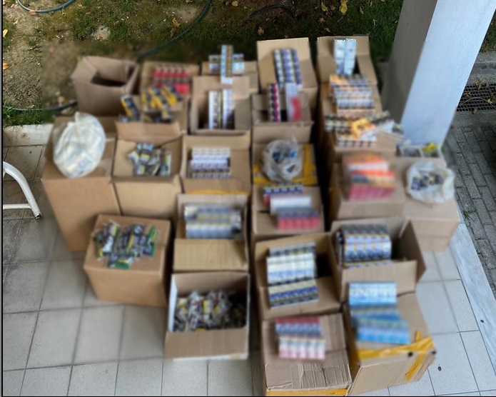 Λάρισα: Ζευγάρι έκρυβε χιλιάδες πακέτα αφορολόγητων τσιγάρων 