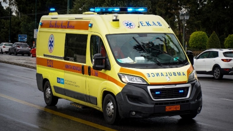 Λάρισα: Εκτροπή αυτοκινήτου στο Ν.Περιβόλι με έναν τραυματία 