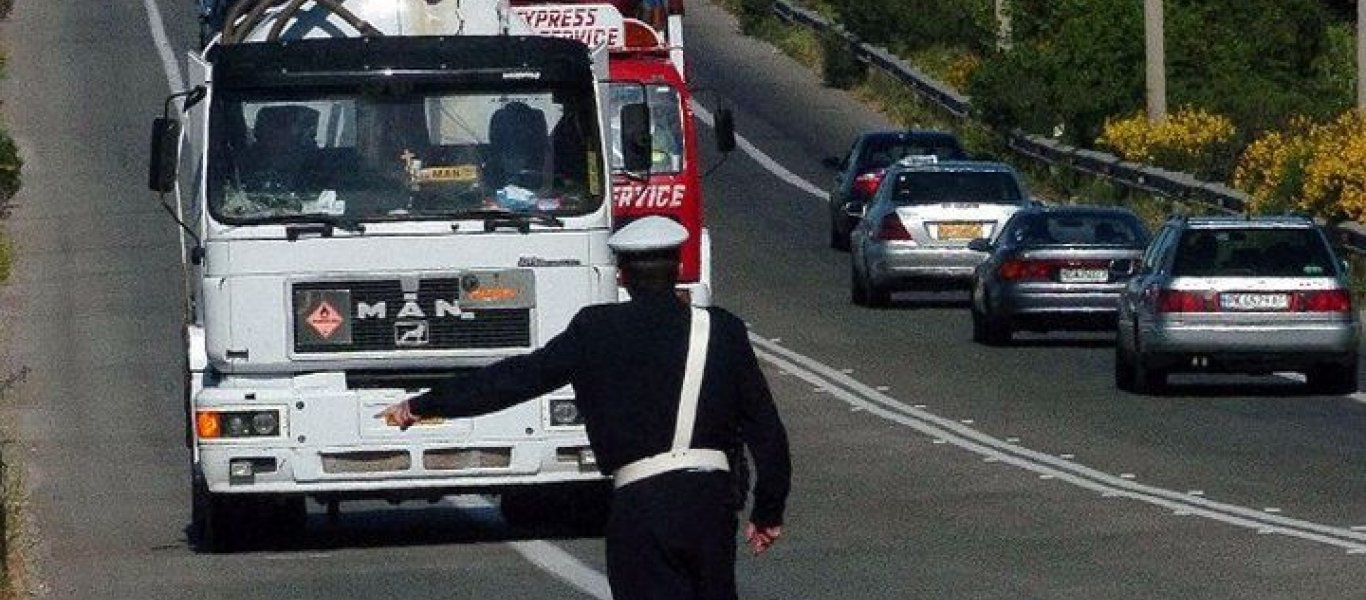 Αυξημένα μέτρα τροχαίας σε όλη την  επικράτεια για τον Δεκαπενταύγουστο 