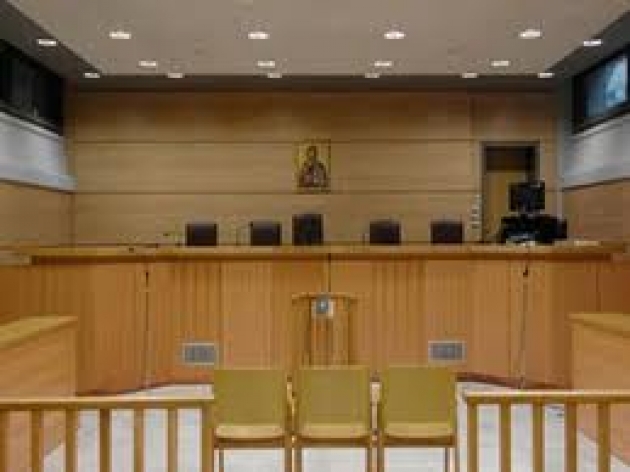 Αναβλήθηκε η δίκη για τις παράνομες δημοσιεύσεις του Δήμου Λαρισαίων