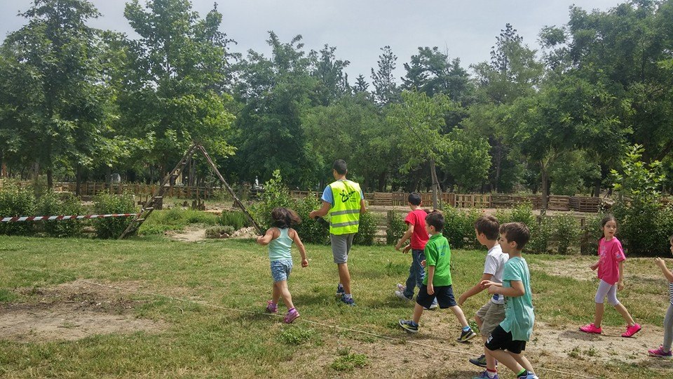 Επίσκεψη παιδιών του 6ου Δημοτικού στον κήπο των Ενεργών Πολιτών (EIKONEΣ)