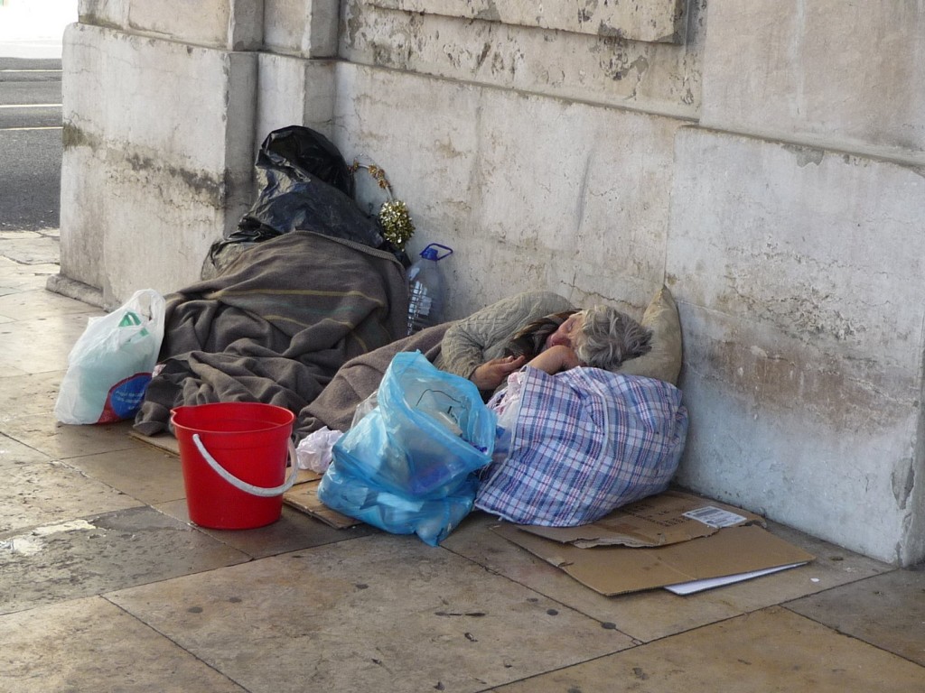 Προστασία αστέγων από τον Δήμο Λαρισαίων