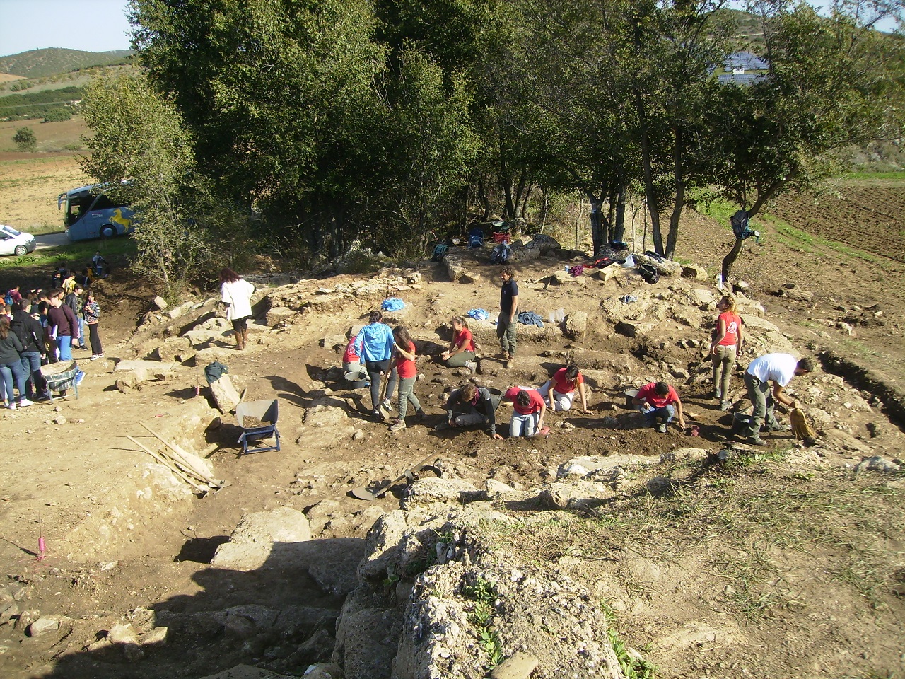 Συμμετοχή μαθητών του 13ου Γυμνασίου Λάρισας σε επιτόπια αρχαιολογική έρευνα