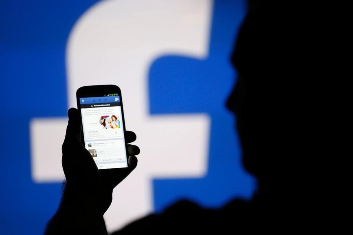 Κάθειρξη 7,5 χρόνων από το Εφετείο Λάρισας γιατί "ψάρευε" ανήλικους στο Facebook
