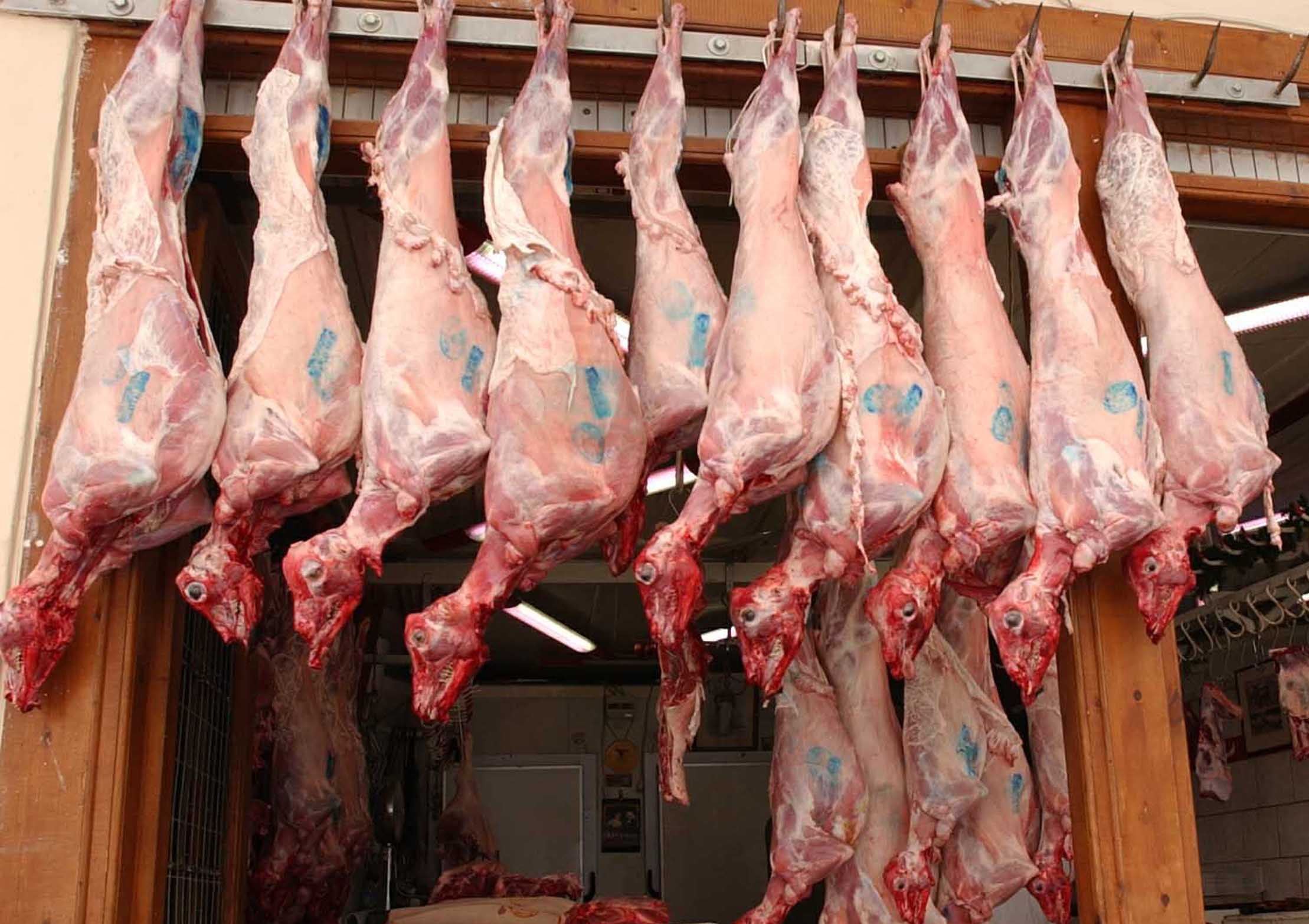 Λιγότερη ποσότητα κρέατος αγοράζουν οι καταναλωτές φέτος στη Λάρισα