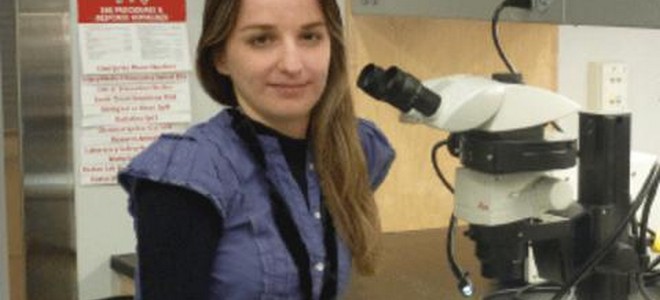 Μία ερευνήτρια-απόφοιτη του Πανεπιστημίου Θεσσαλίας στη μάχη κατά της ελονοσίας
