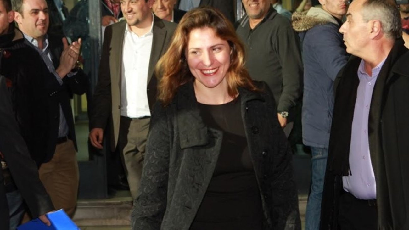 Καθηγήτρια του Πανεπιστημίου Θεσσαλίας η πρωθυπουργική σύζυγος Μπέτυ Μπαζιάνα