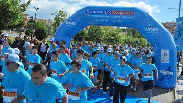 4.590 άτομα τρέχουν σήμερα στο Run Greece!