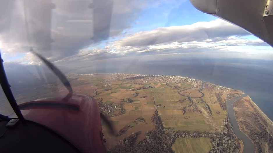 Το Στόμιο από ψηλά μέσα από αεροπλάνο του Airclub Larissas (Βίντεο)