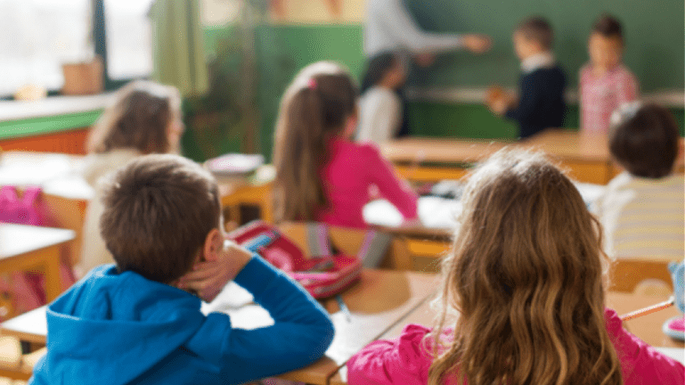 Νέα σχολική χρονιά: Τα μέτρα ασφαλείας – Τι ισχύει με τα τεστ