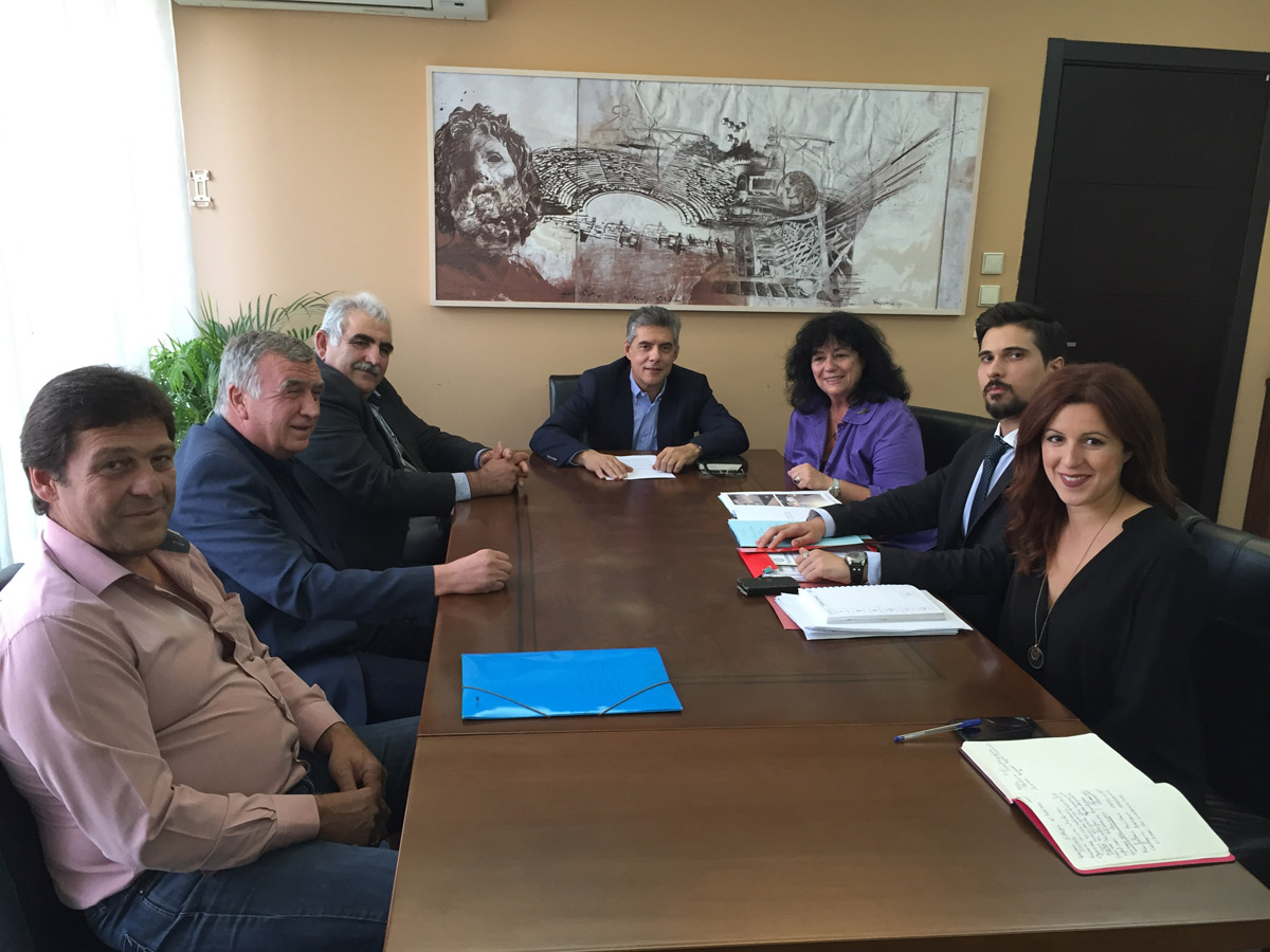 Συνάντηση βουλευτών ΣΥΡΙΖΑ με Αγοραστό για το Μουσείο του Αγροτικού Κινήματος  