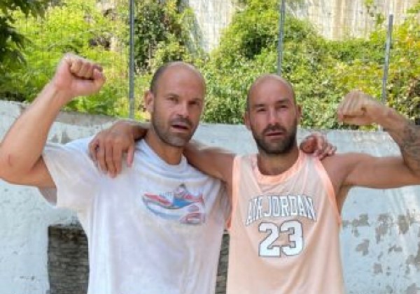 Σπανούλης: Στο πατρικό του στην Βελίκα για μπάσκετ με τον αδελφό του