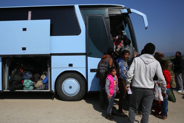Νέοι πρόσφυγες σε ξενώνα στην Ανω Σωτηρίτσα