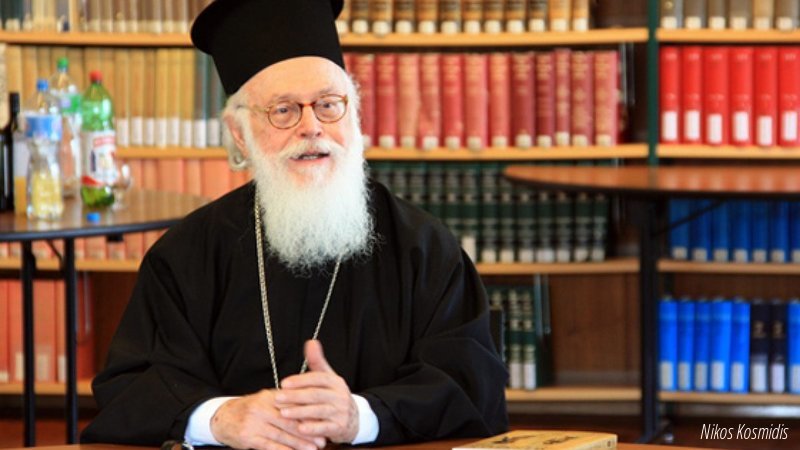 Στα Τίρανα για τον Αρχιεπίσκοπο Αναστάσιο ο δήμαρχος Λαρισαίων και η διαπαραταξιακή επιτροπή