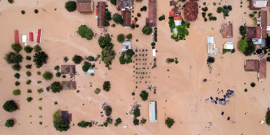 Λάρισα: Έπεσε στα 8 μέτρα η στάθμη του Πηνειού - Περιοχές χωρίς νερό και ρεύμα