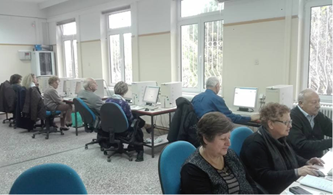 170 ηλικιωμένοι στη Λάρισα μαθαίνουν ηλεκτρονικούς υπολογιστές – Σε εξέλιξη το πρόγραμμα 