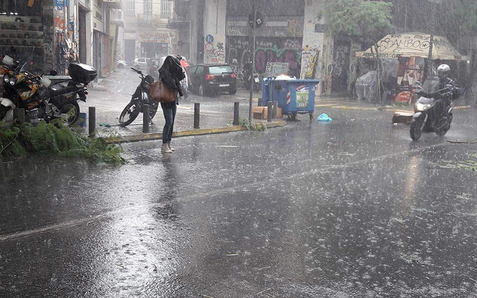 Ερχονται καταιγίδες και χαλαζοπτώσεις στη Θεσσαλία - Εκτακτο δελτίο από την ΕΜΥ