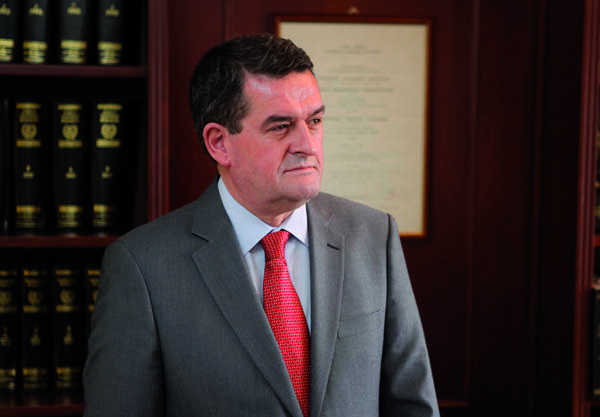 Συγχαρητήρια Κατσαρού στη νέα πρόεδρο των δικηγόρων Λάρισας 