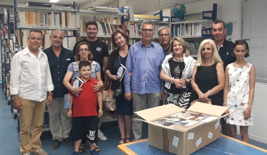 Το ΠΟ.Κ.Ε.Λ. προσέφερε βιβλία στη Σχολική Βιβλιοθήκη του Γυμνασίου Αγριάς 