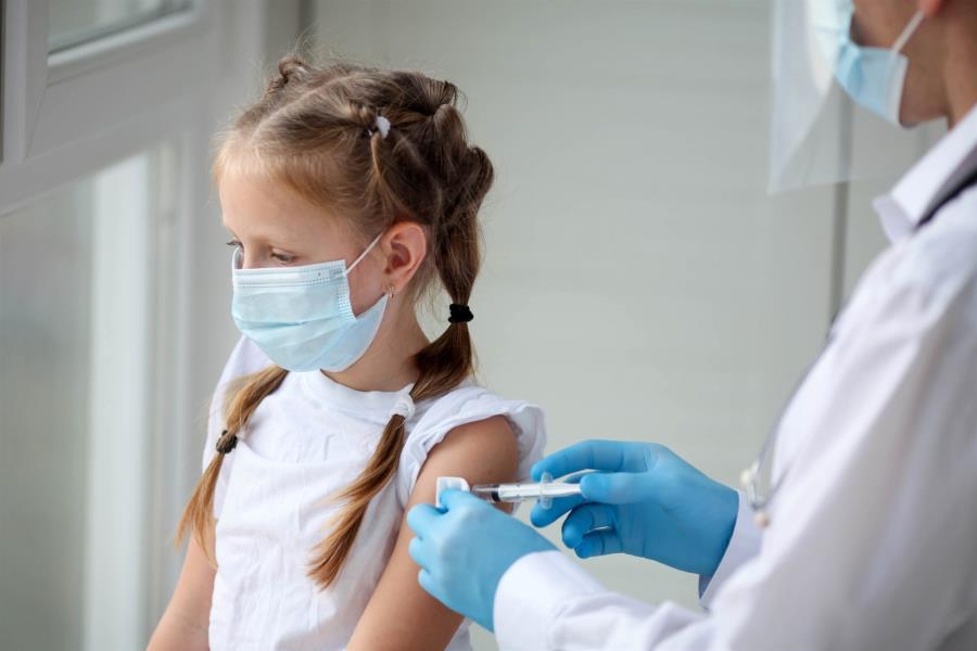 "Πράσινο" για τους εμβολιασμούς παιδιών 12-15 ετών – Αποτελούν πηγή διασποράς