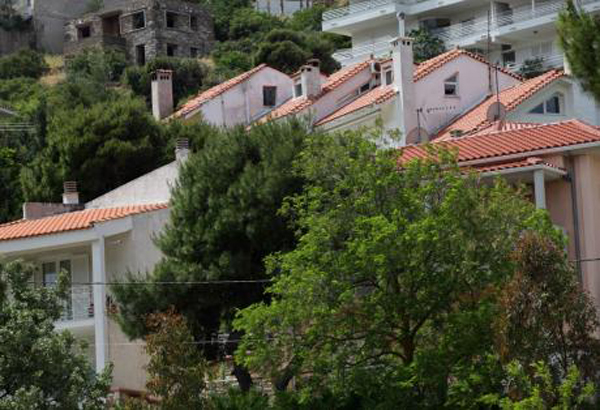 Διαγραφή χρεών για 47.000 δανειολήπτες του ΟΕΚ - Παρουσιάστηκαν τα μέτρα στη Λάρισα