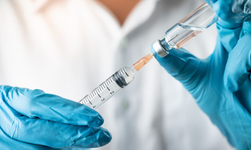 Εμβολιασμός εκπαιδευτικών με αδιάθετες δόσεις εμβολίων σε Εμβολιαστικά Κέντρα