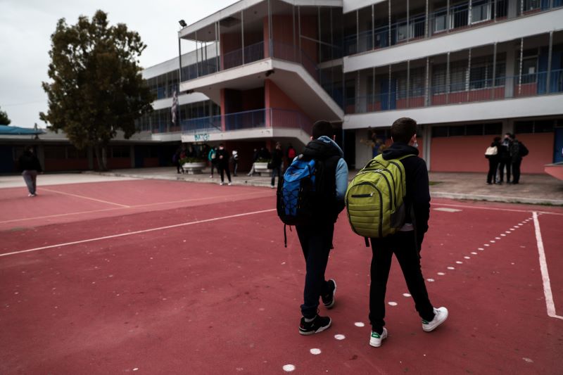 Λάρισα: Επιστροφή μαθητών στα Λύκεια - Τα σχολεία που λειτουργούν εξ αποστάσεως 