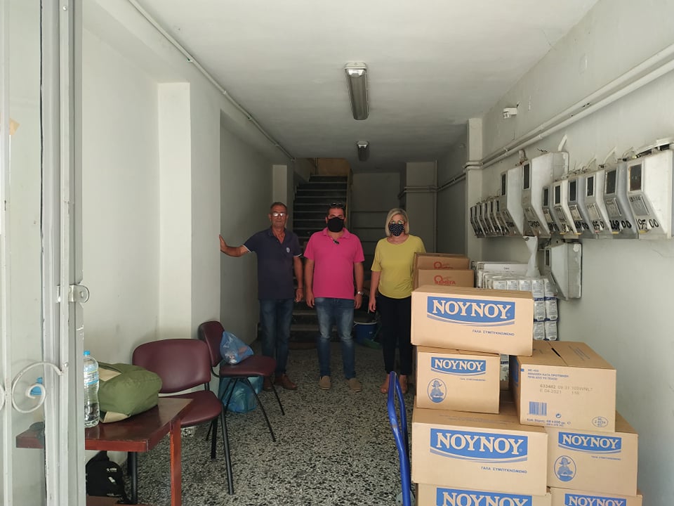Δωρεά τροφίμων από το Ίδρυμα "Σταύρος Νιάρχος" στο Κοινωνικό Παντοπωλείο του Δήμου Φαρσάλων