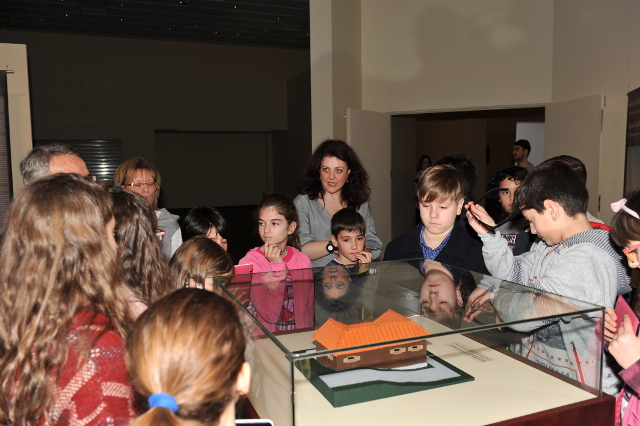Μαθητές του 4ου Δημοτικού Σχολείου Φαρσάλων σε έκθεση στο Διαχρονικό Μουσείο